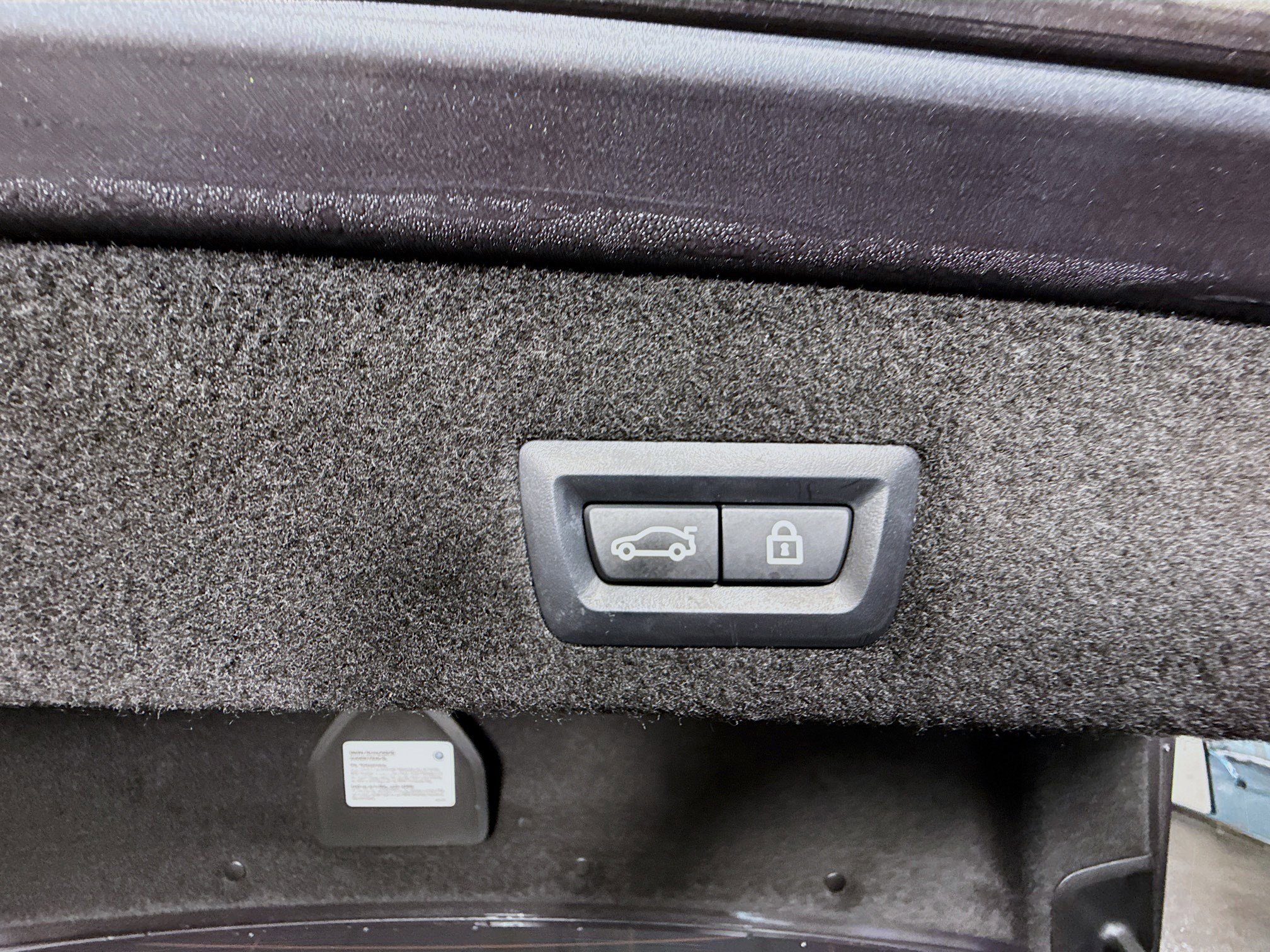 Used 2022 BMW 740i image 41