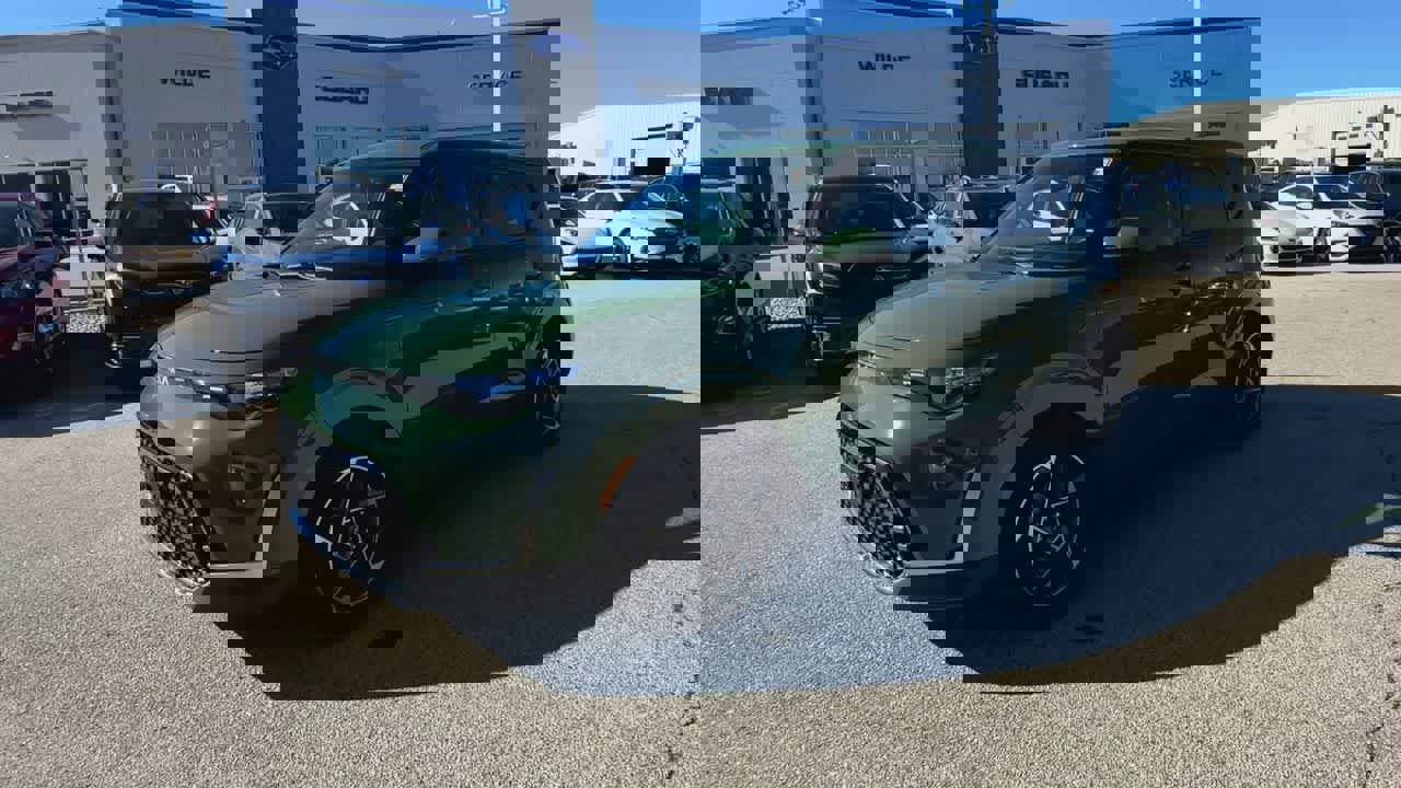 Used 2023 Kia Soul EX image 4