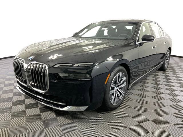Used 2024 BMW i7 eDrive50 image 2