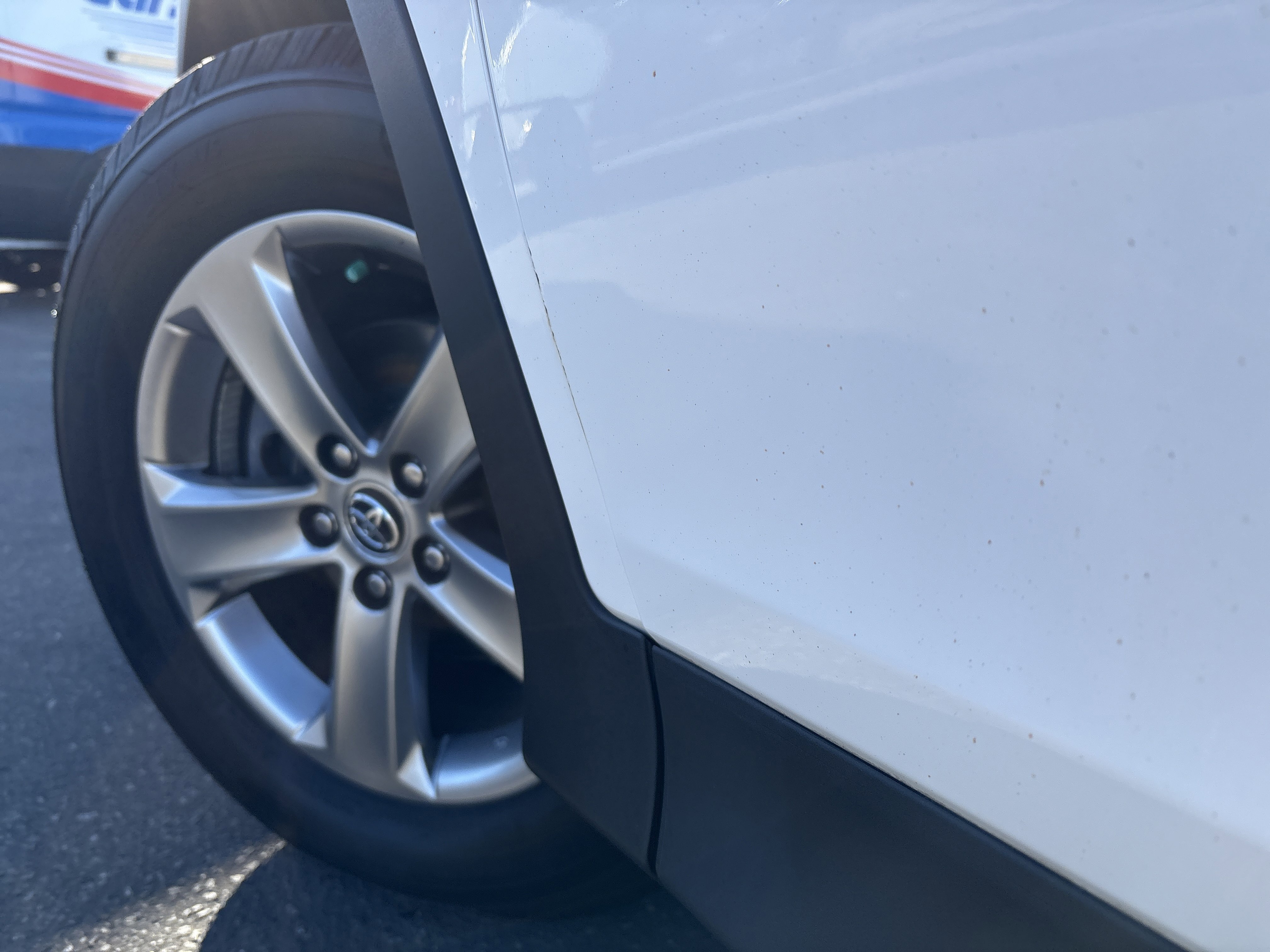 Used 2015 Toyota RAV4 XLE image 9