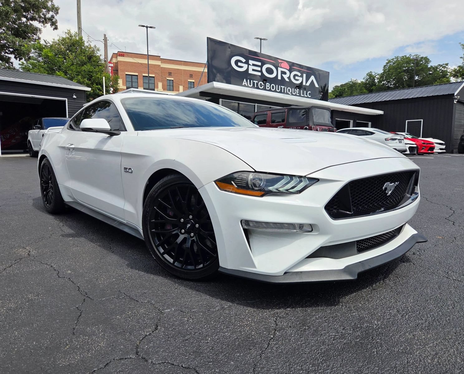 Used 2020 Ford Mustang GT Premium RWD image 2