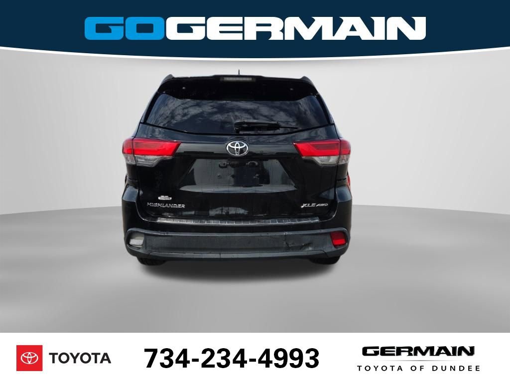 Used 2017 Toyota Highlander XLE w/ Protection Package #3 AWD/4WD image 9