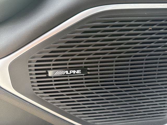 Used 2024 Jeep Wagoneer Series II w/ Flexible Seating Group image 12