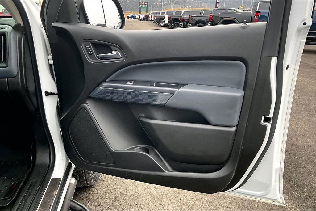 Used 2015 Chevrolet Colorado Z71 image 25