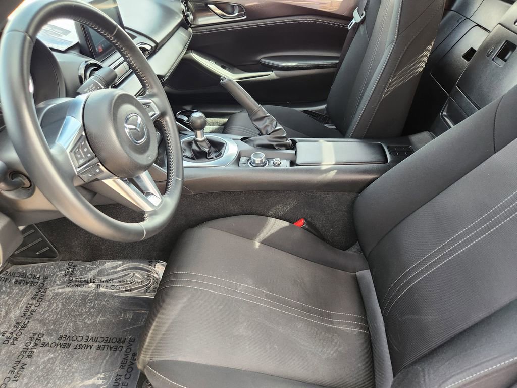 Used 2023 MAZDA MX-5 Miata Club image 4