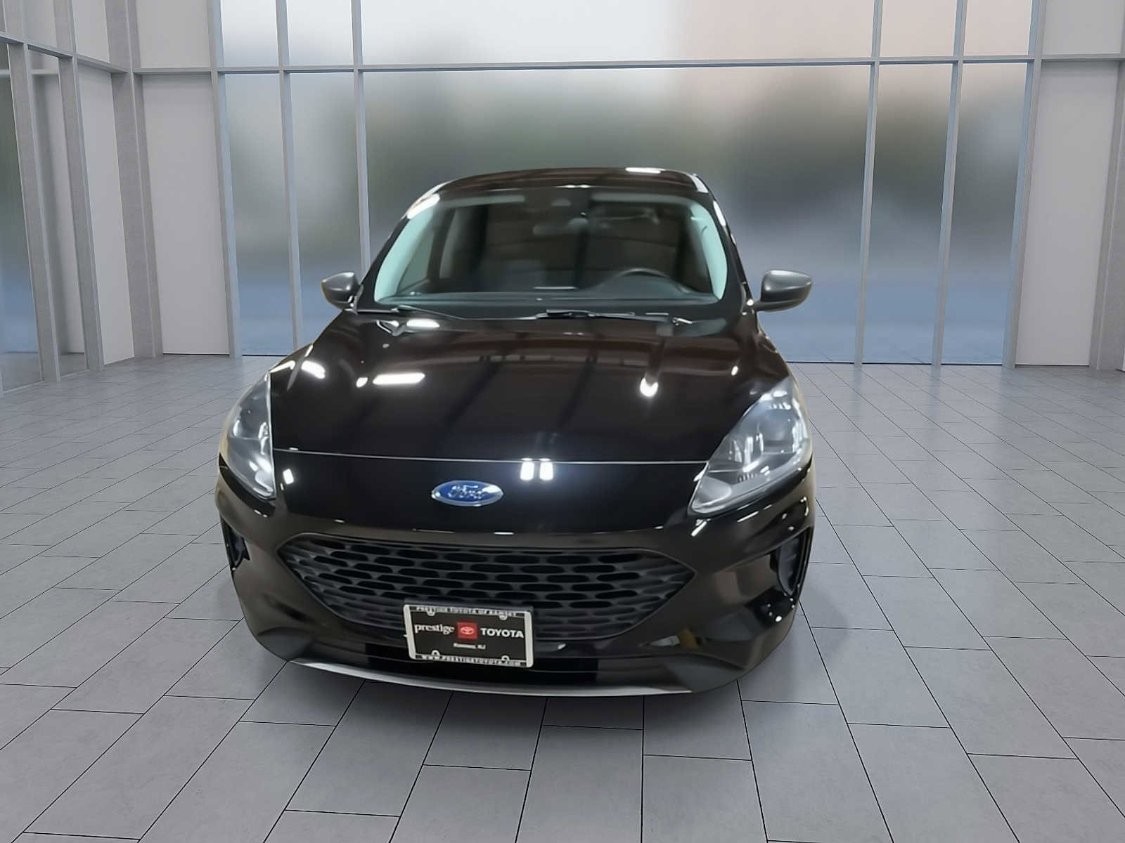 Used 2021 Ford Escape S image 3