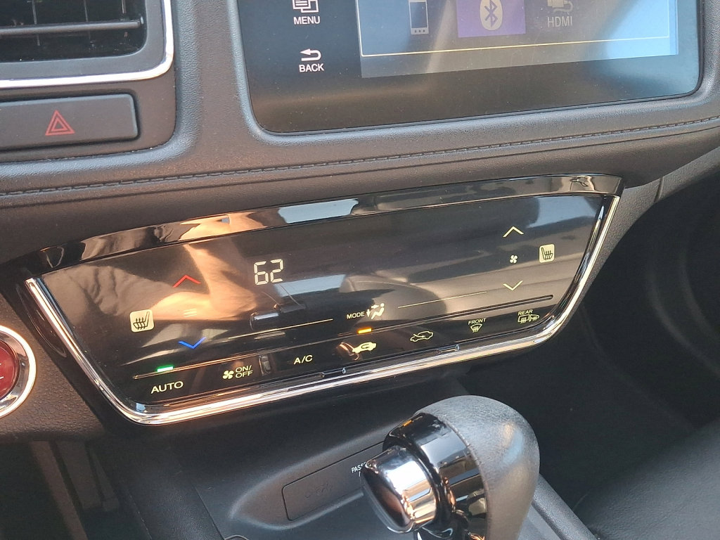 Used 2017 Honda HR-V EX-L image 29