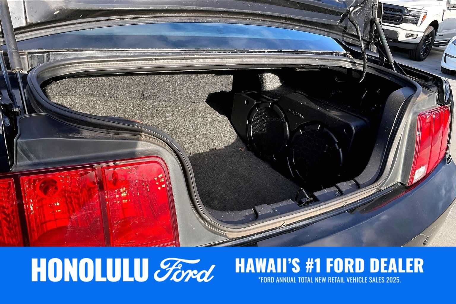 Used 2007 Ford Mustang Shelby GT500 RWD image 17