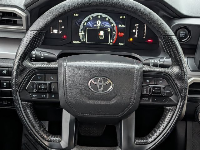 Used 2025 Toyota Tacoma SR5 AWD/4WD image 13