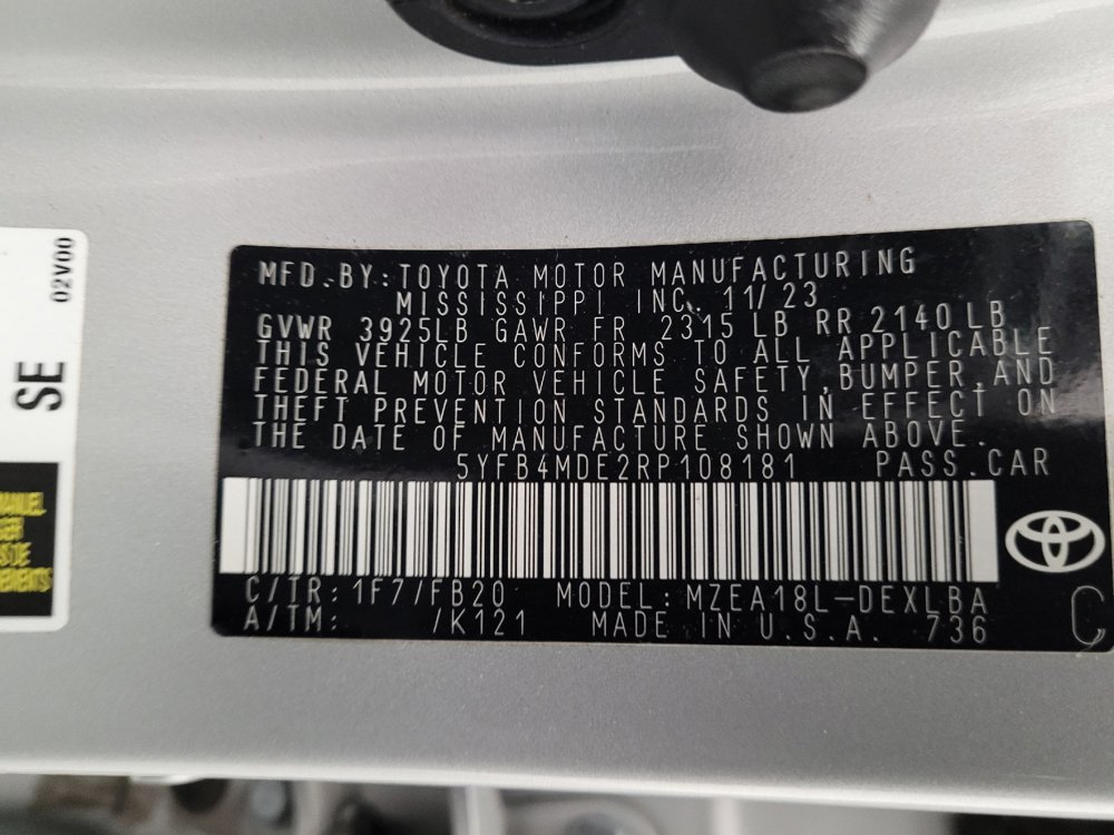 Used 2024 Toyota Corolla LE FWD image 33