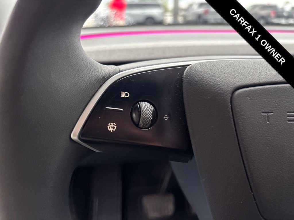 Used 2026 Tesla Model Y 2WD image 11