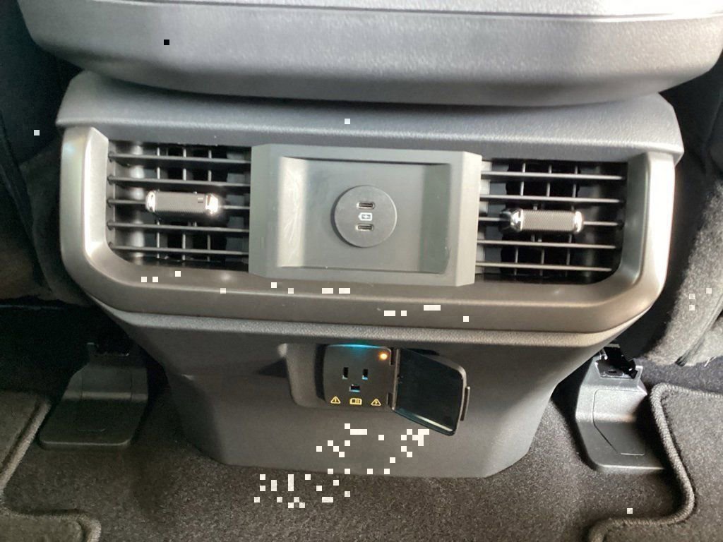 New 2025 Ford F150 Lariat w/ Equipment Group 501A Mid image 43