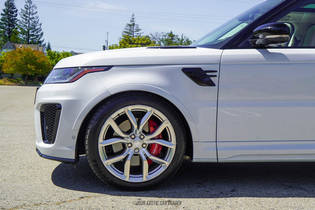 Used 2022 Land Rover Range Rover Sport SVR AWD/4WD image 4