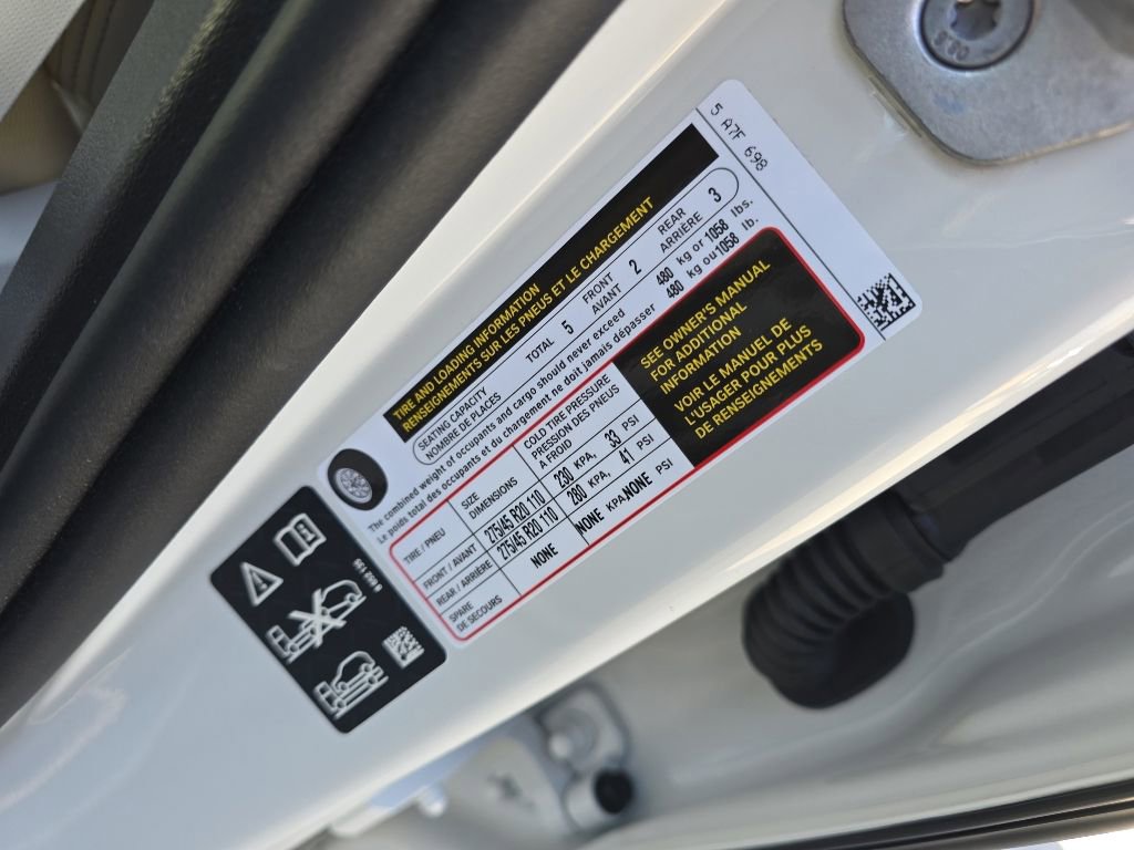 Used 2025 BMW X5 xDrive40i w/ M Sport Package AWD/4WD image 12