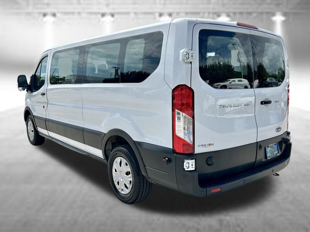 Used 2024 Ford Transit 350 XLT RWD image 7