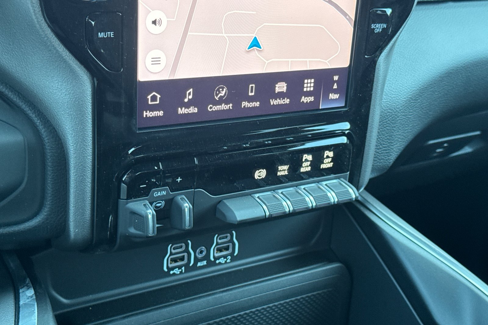 New 2027 RAM 3500 Big Horn AWD/4WD image 19