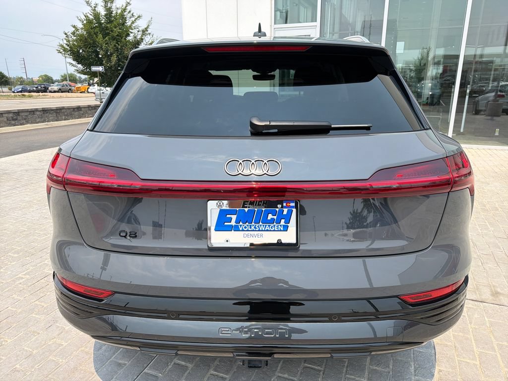 Used 2024 Audi Q8 e-tron Premium Plus w/ Premium Plus Package AWD/4WD image 4