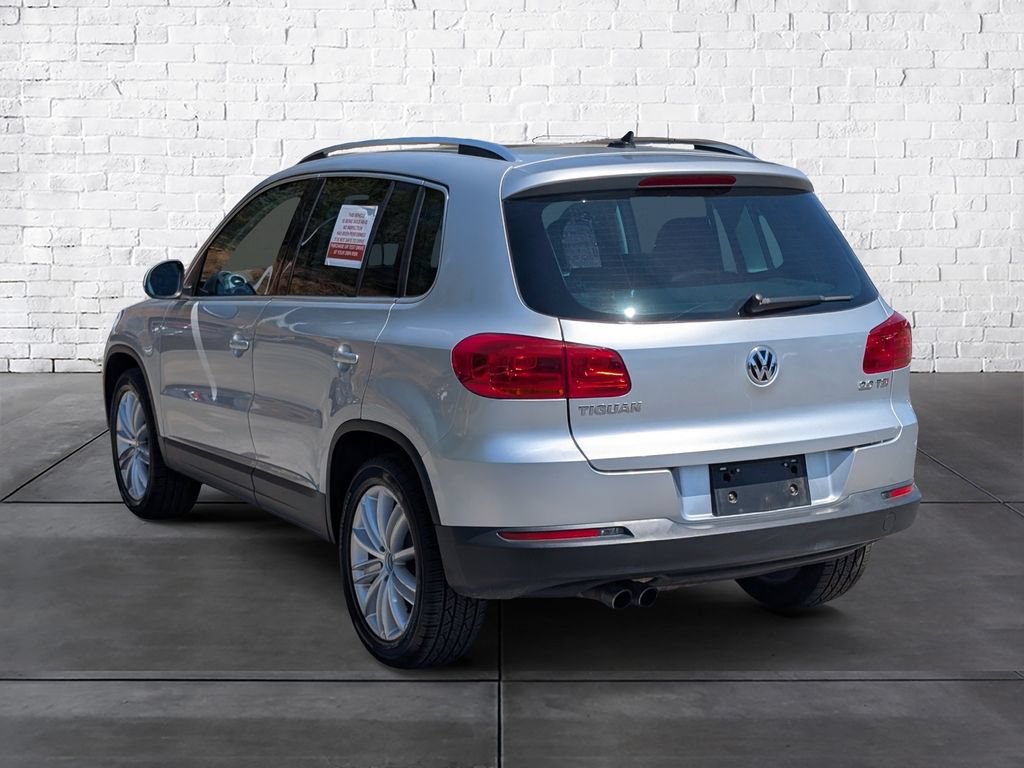 Used 2012 Volkswagen Tiguan LE FWD image 5