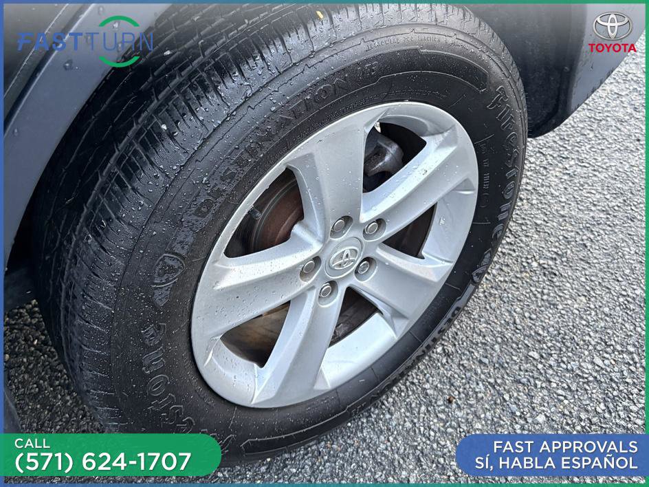 Used 2013 Toyota RAV4 XLE AWD/4WD image 30