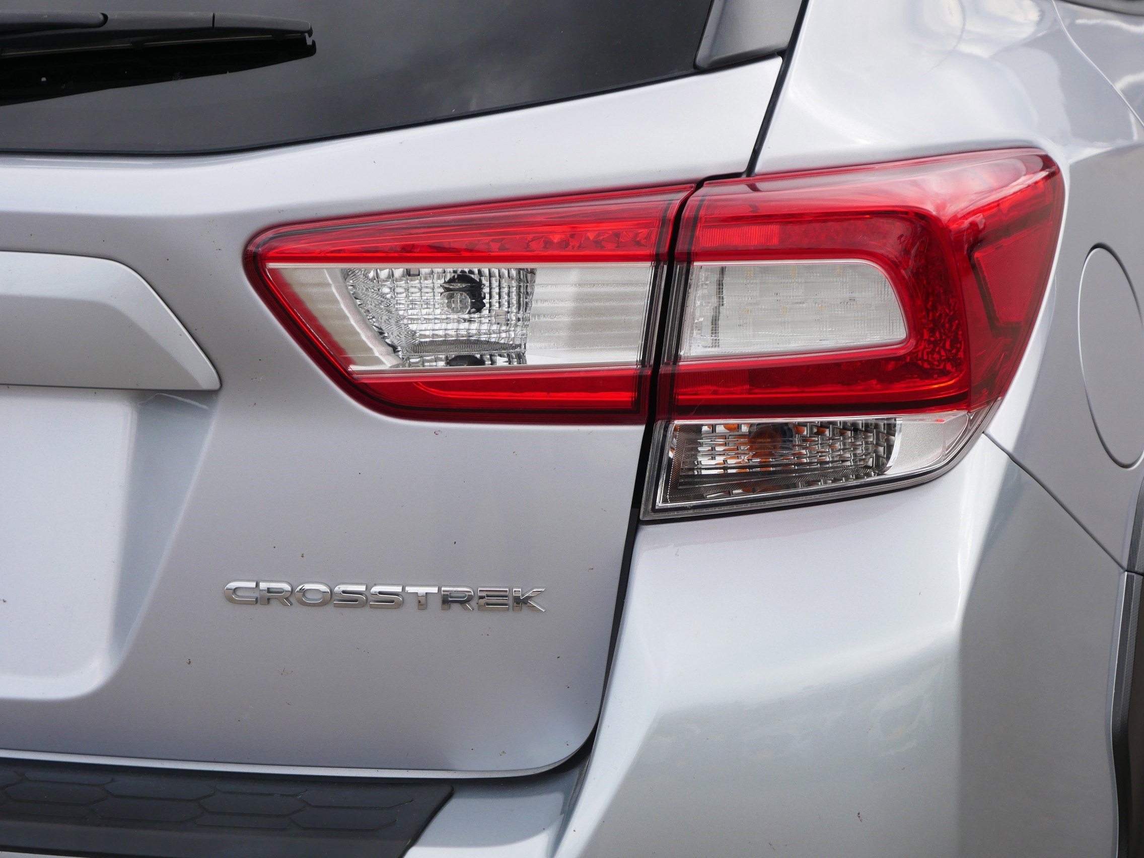 Used 2019 Subaru Crosstrek 2.0i Premium w/ Moonroof Package AWD/4WD image 17