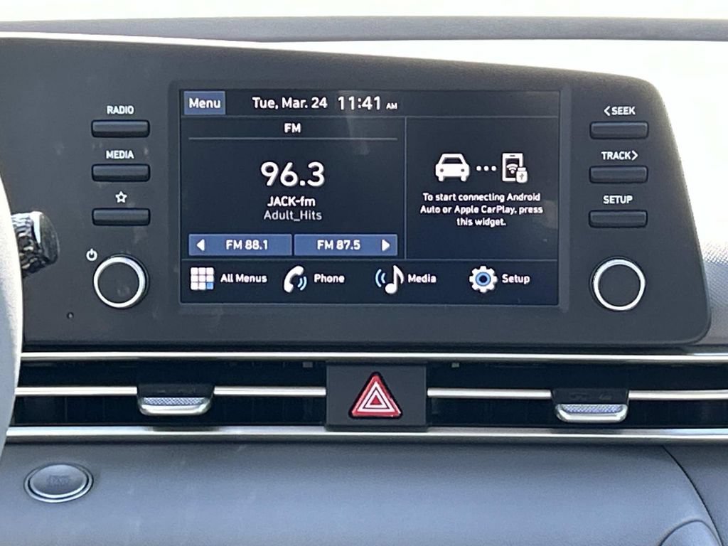 New 2026 Hyundai Elantra Sport FWD image 23