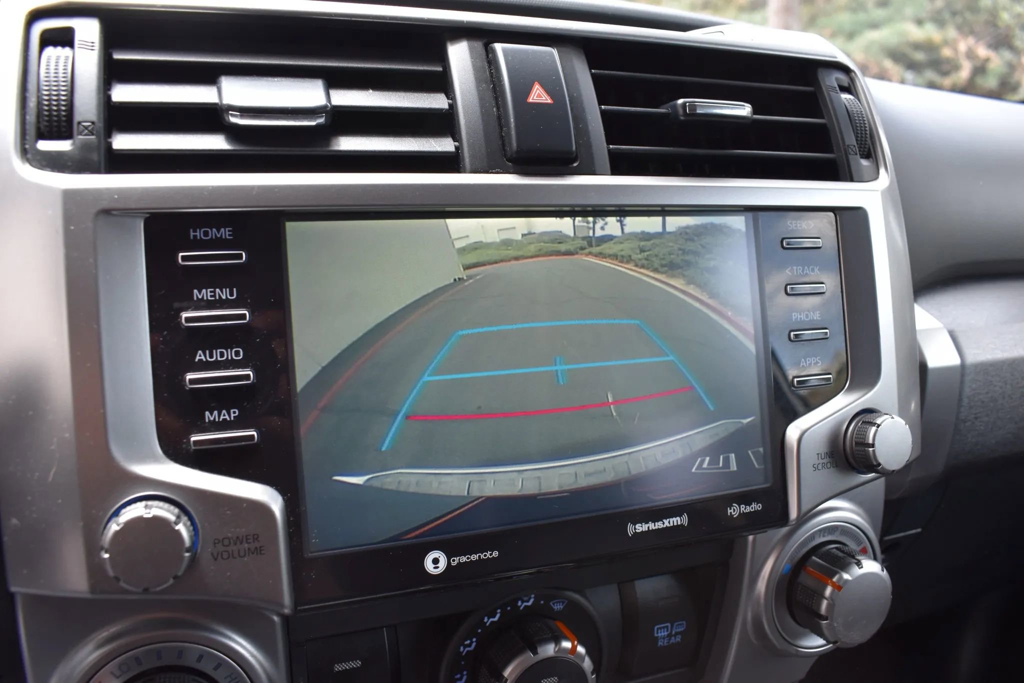 Used 2020 Toyota 4Runner SR5 Premium AWD/4WD image 16