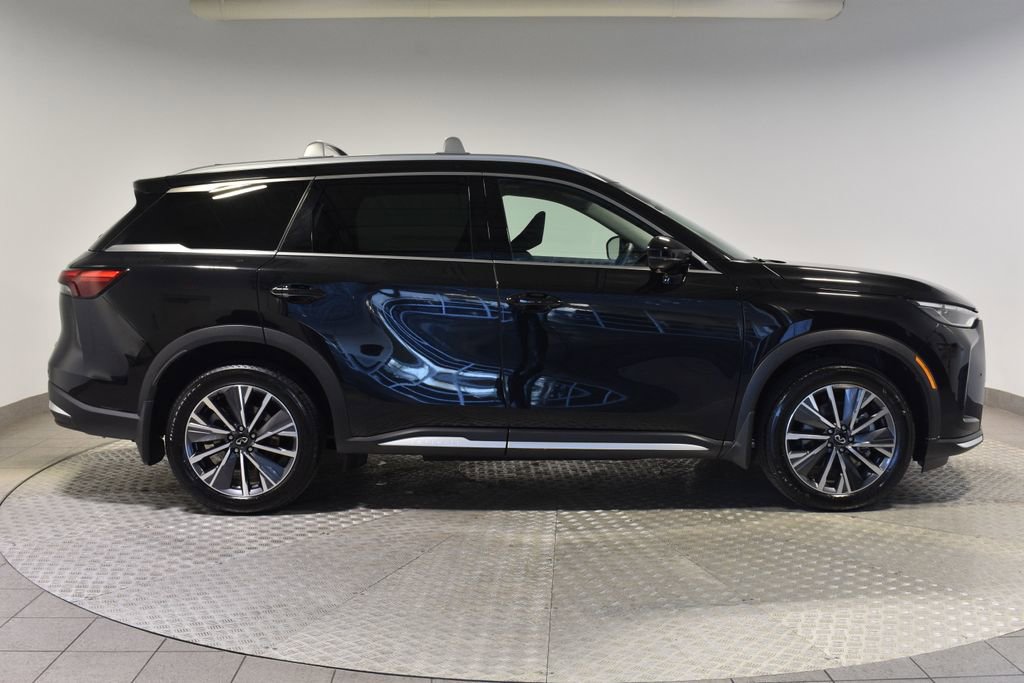 Certified 2026 INFINITI QX60 Luxe w/ Family Package image 7