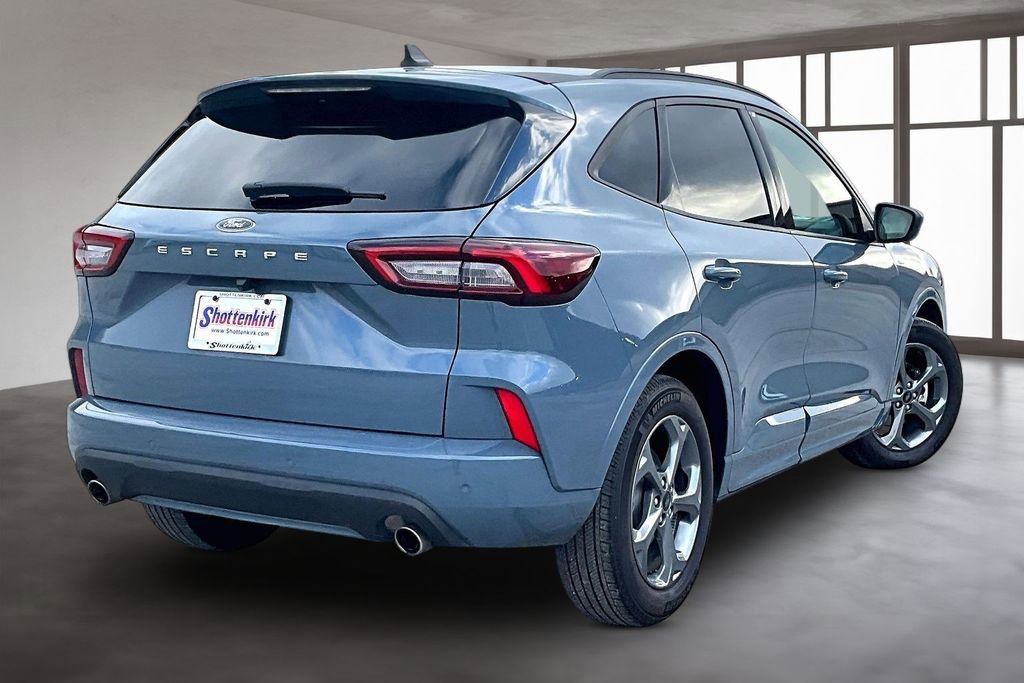 Used 2024 Ford Escape ST-Line w/ Tech Pack #1 image 6