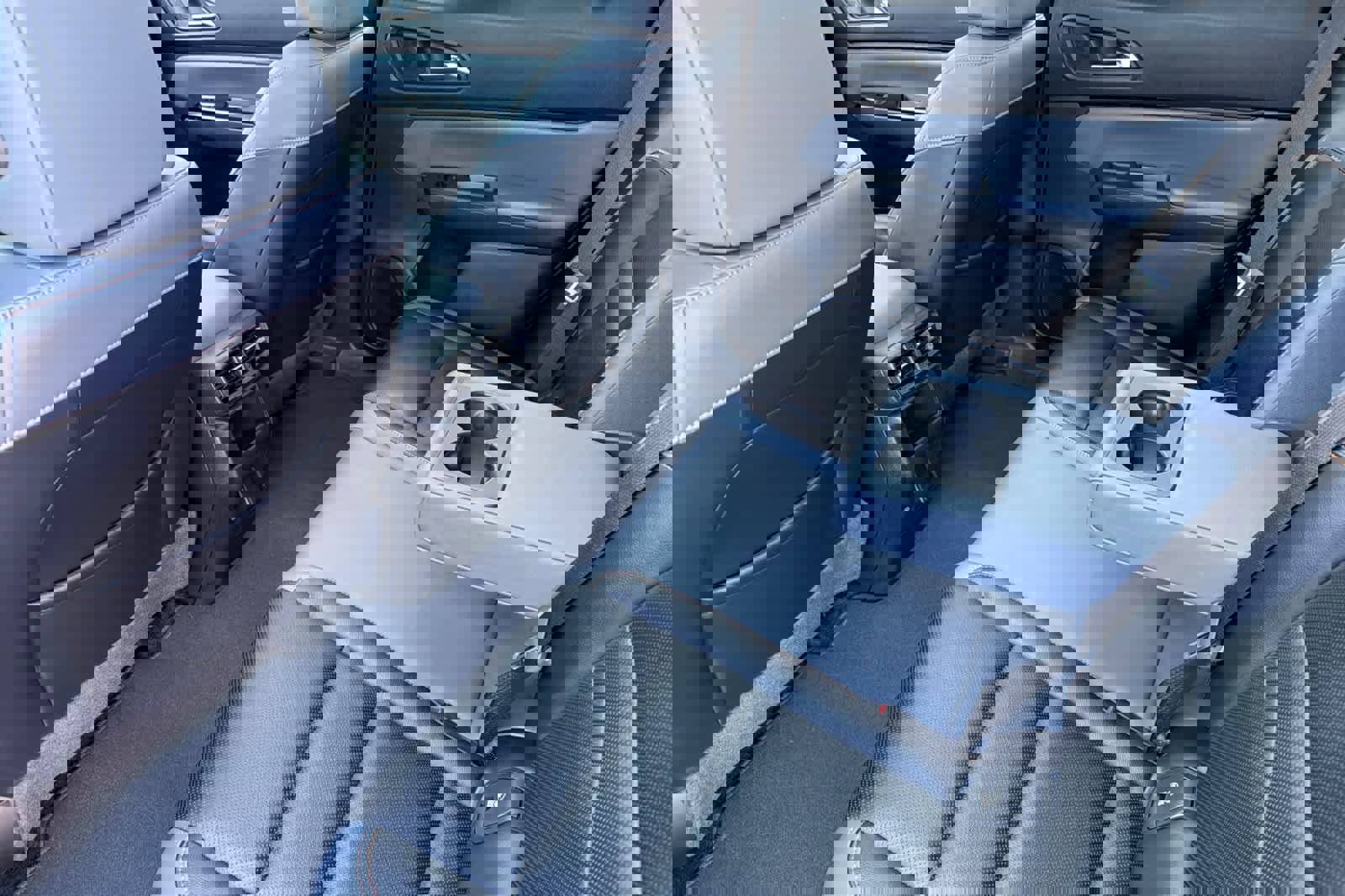 Used 2024 Honda Prologue Elite image 4