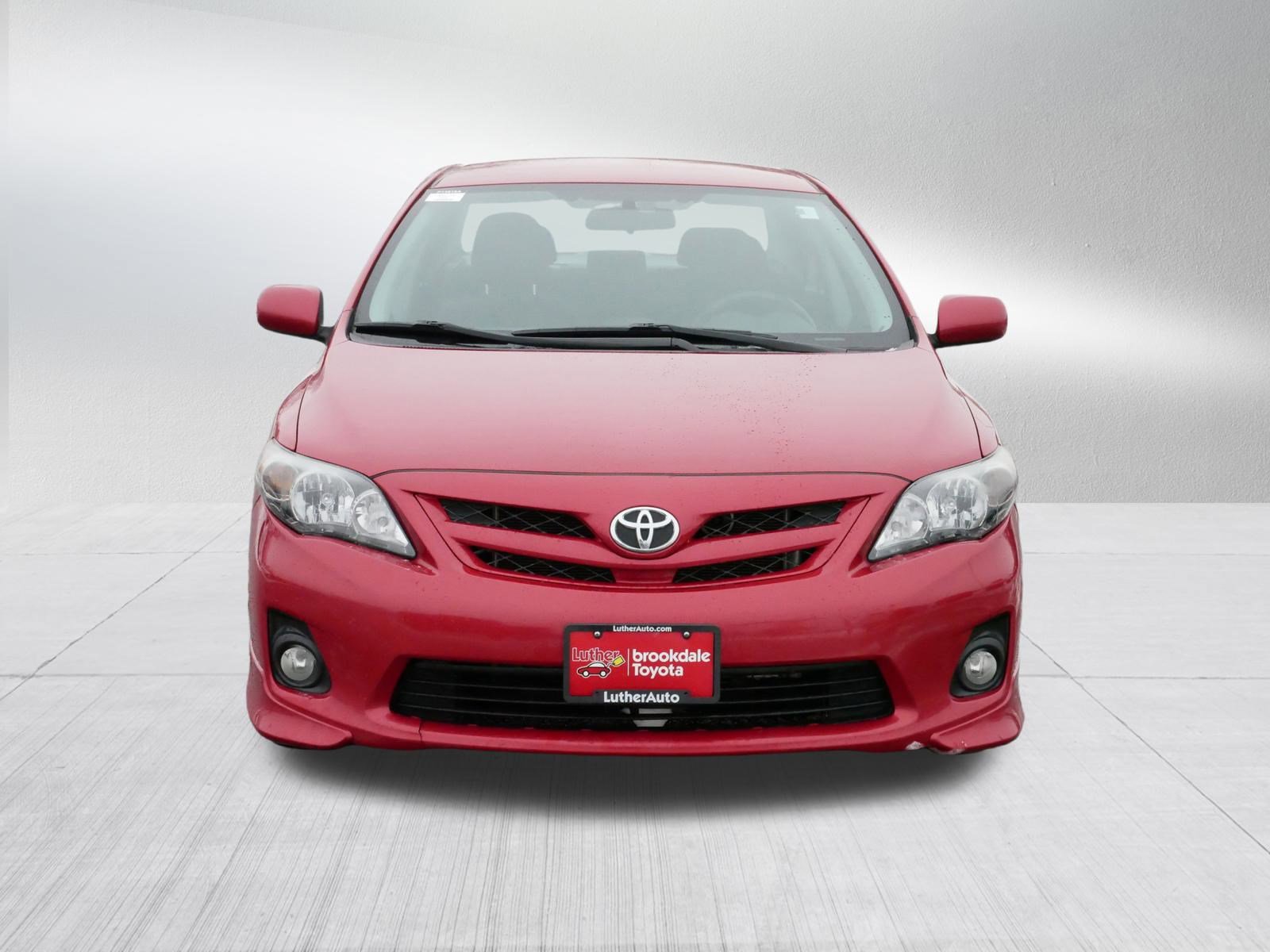 Used 2013 Toyota Corolla S video 2