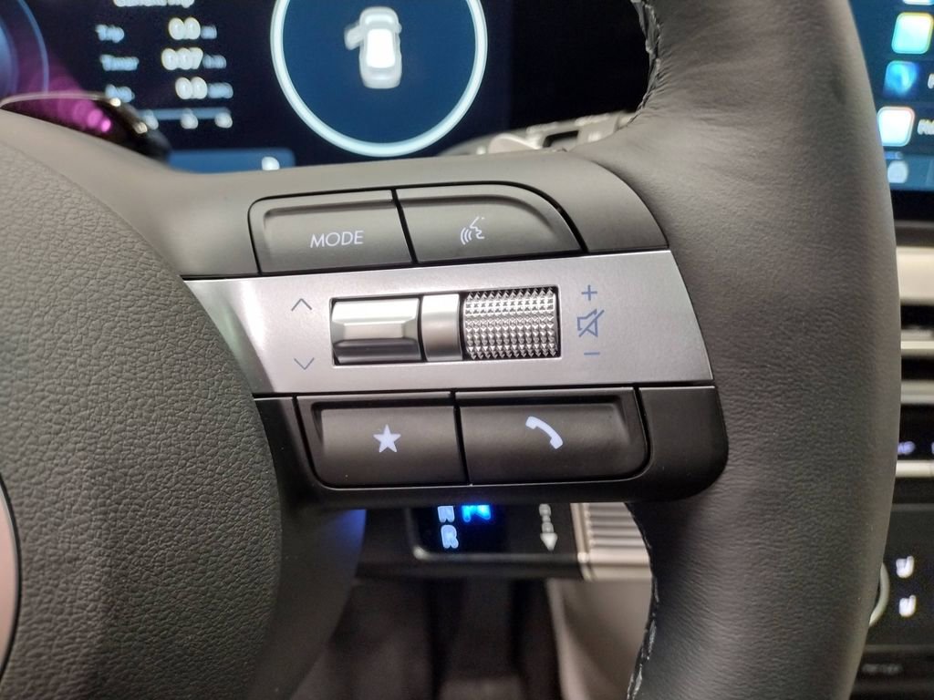 New 2026 Hyundai Tucson Limited image 32