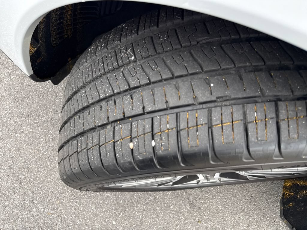 Used 2023 Porsche Cayenne S AWD/4WD image 28