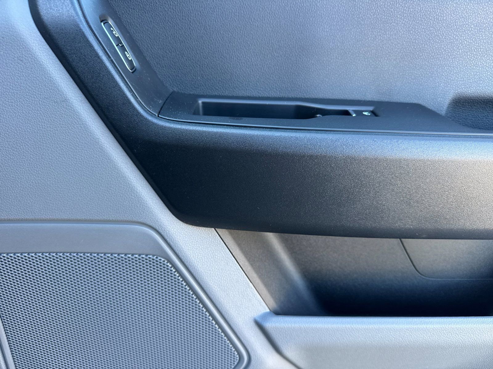 New 2026 Ford F350 XL w/ XL Chrome Package image 17