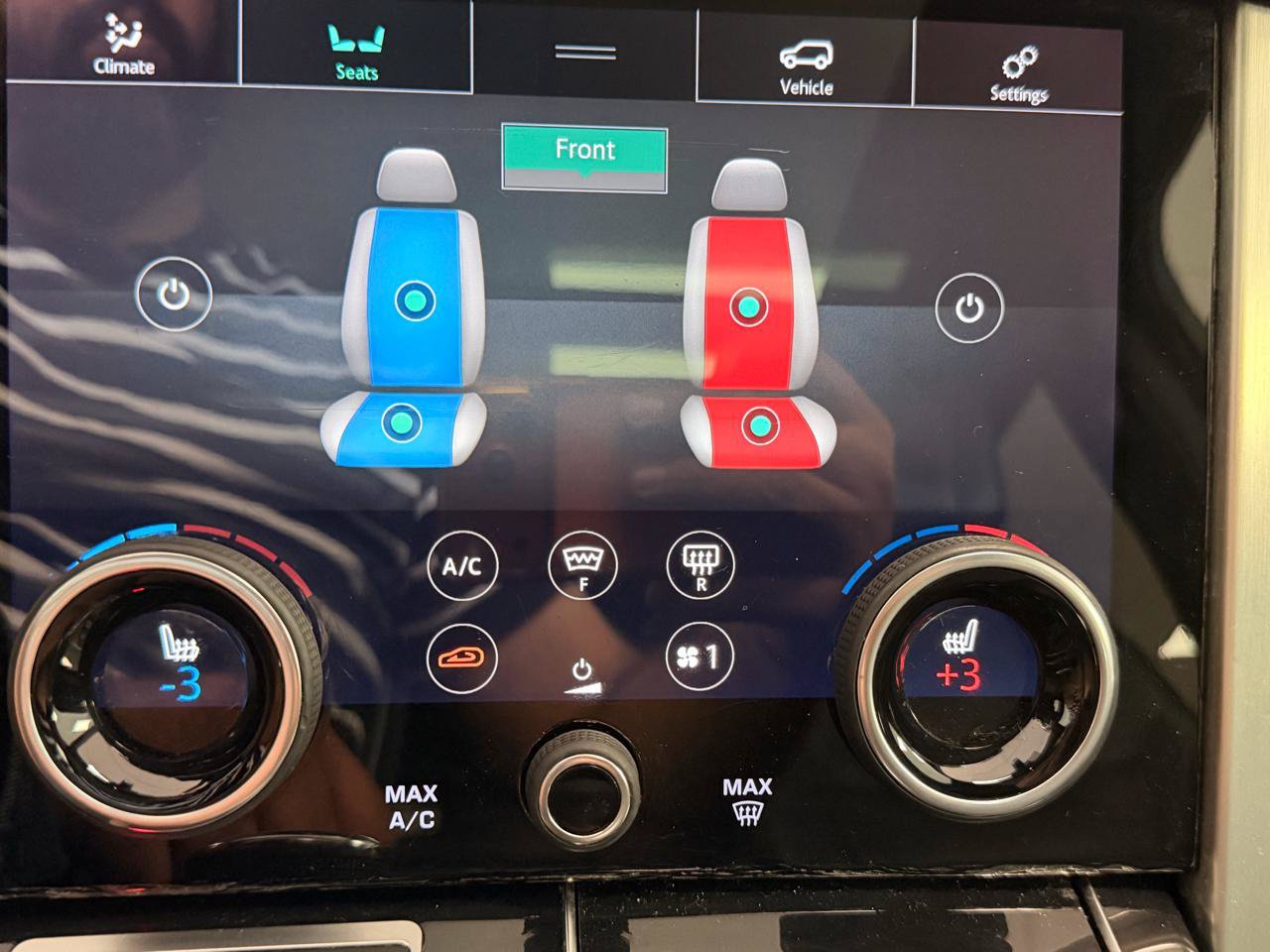 Used 2019 Land Rover Range Rover HSE AWD/4WD image 35