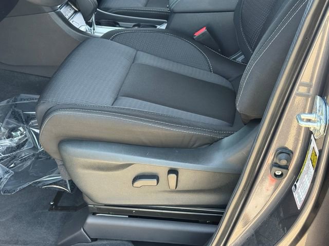 Used 2025 Subaru Ascent Premium image 12