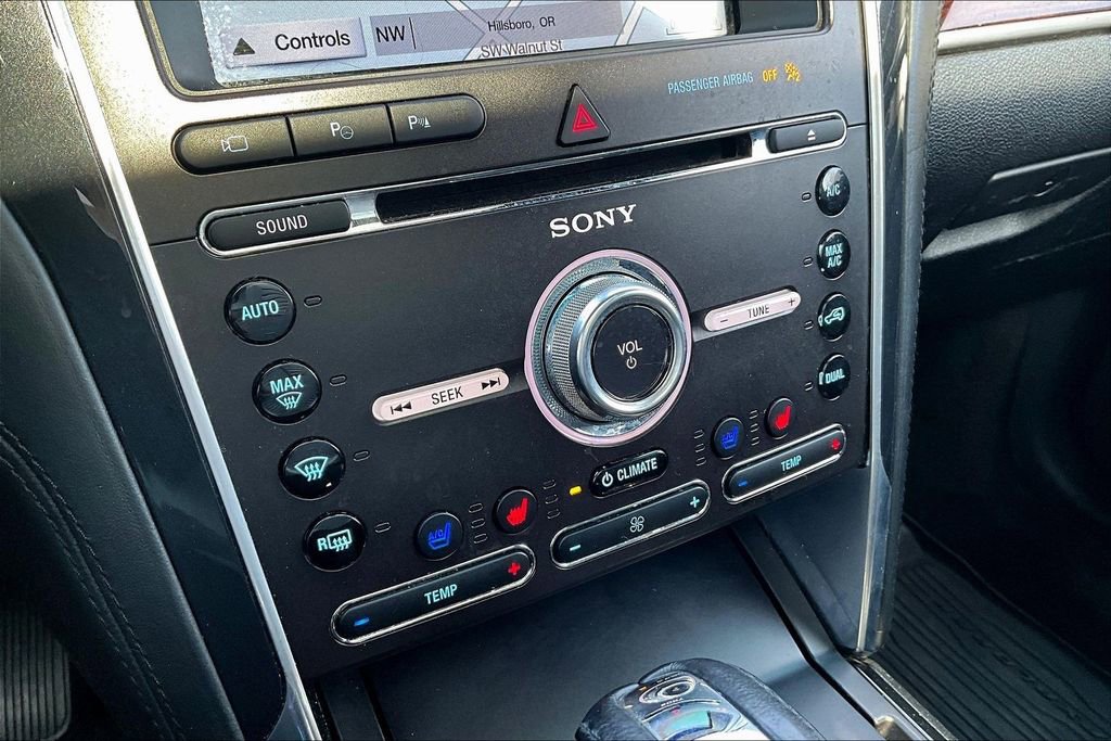 Used 2017 Ford Explorer Platinum image 35