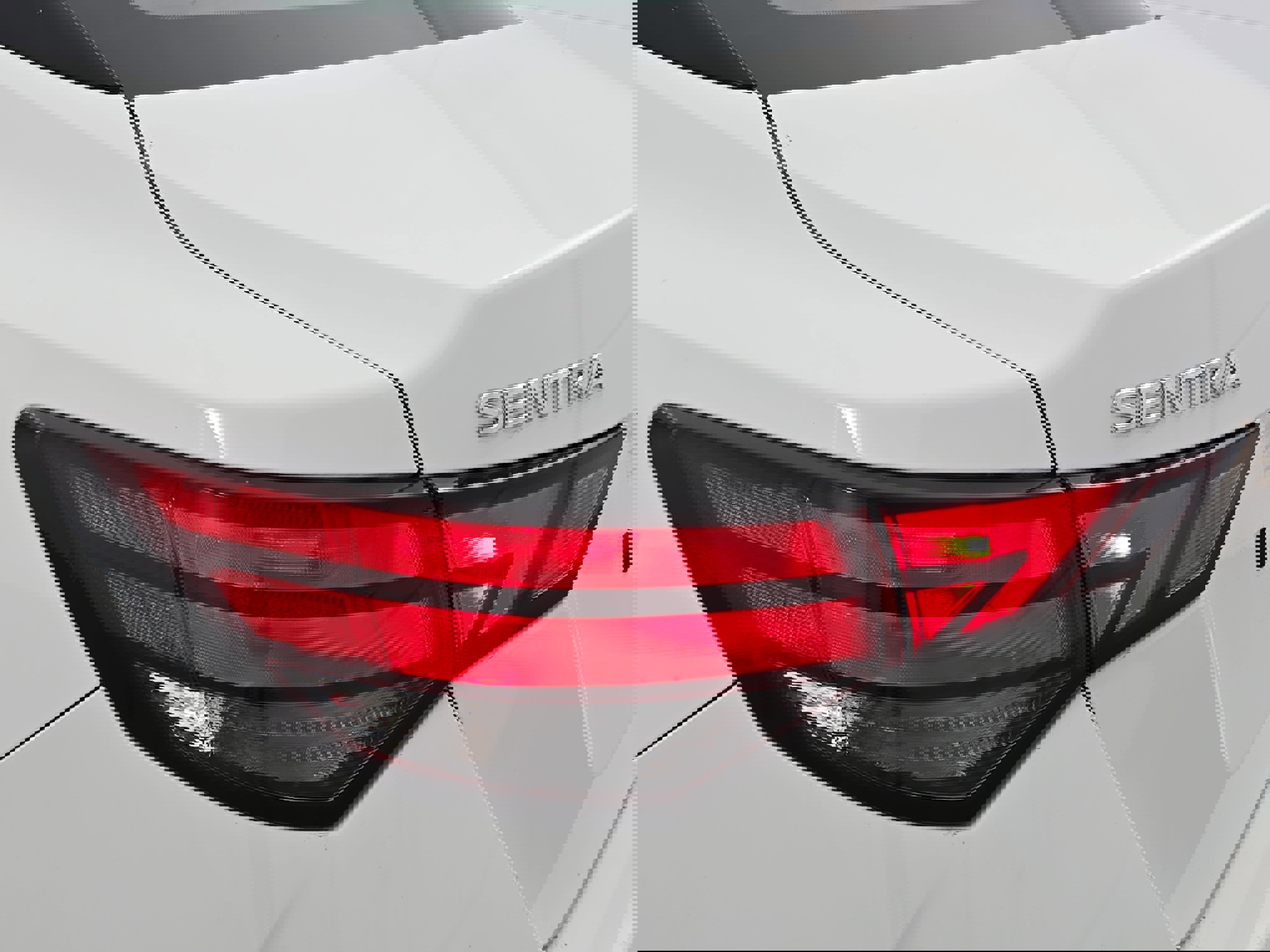 Used 2024 Nissan Sentra SV image 32