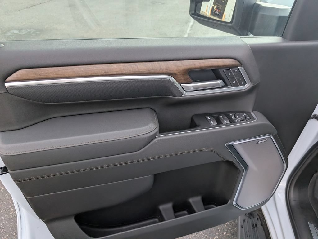Used 2026 Chevrolet Silverado 3500 High Country w/ High Country Premium Package AWD/4WD image 19
