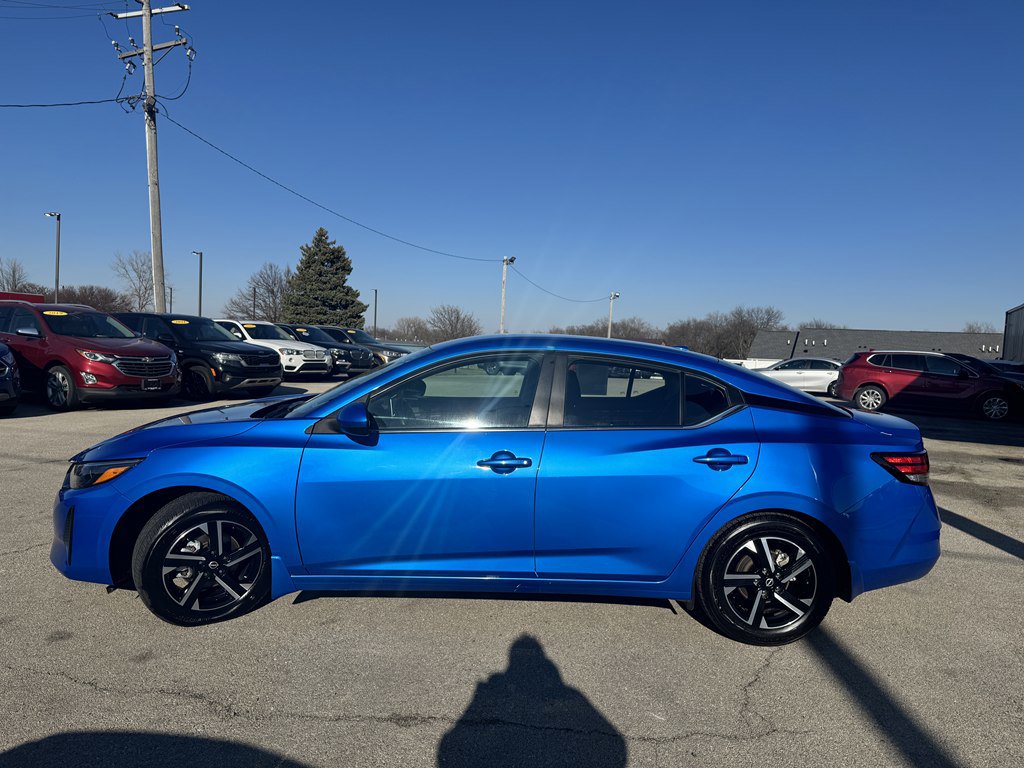 Used 2024 Nissan Sentra SV image 4