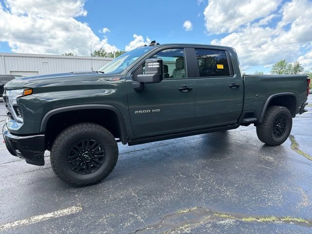 Certified 2025 Chevrolet Silverado 2500 ZR2 w/ Technology Package AWD/4WD image 7