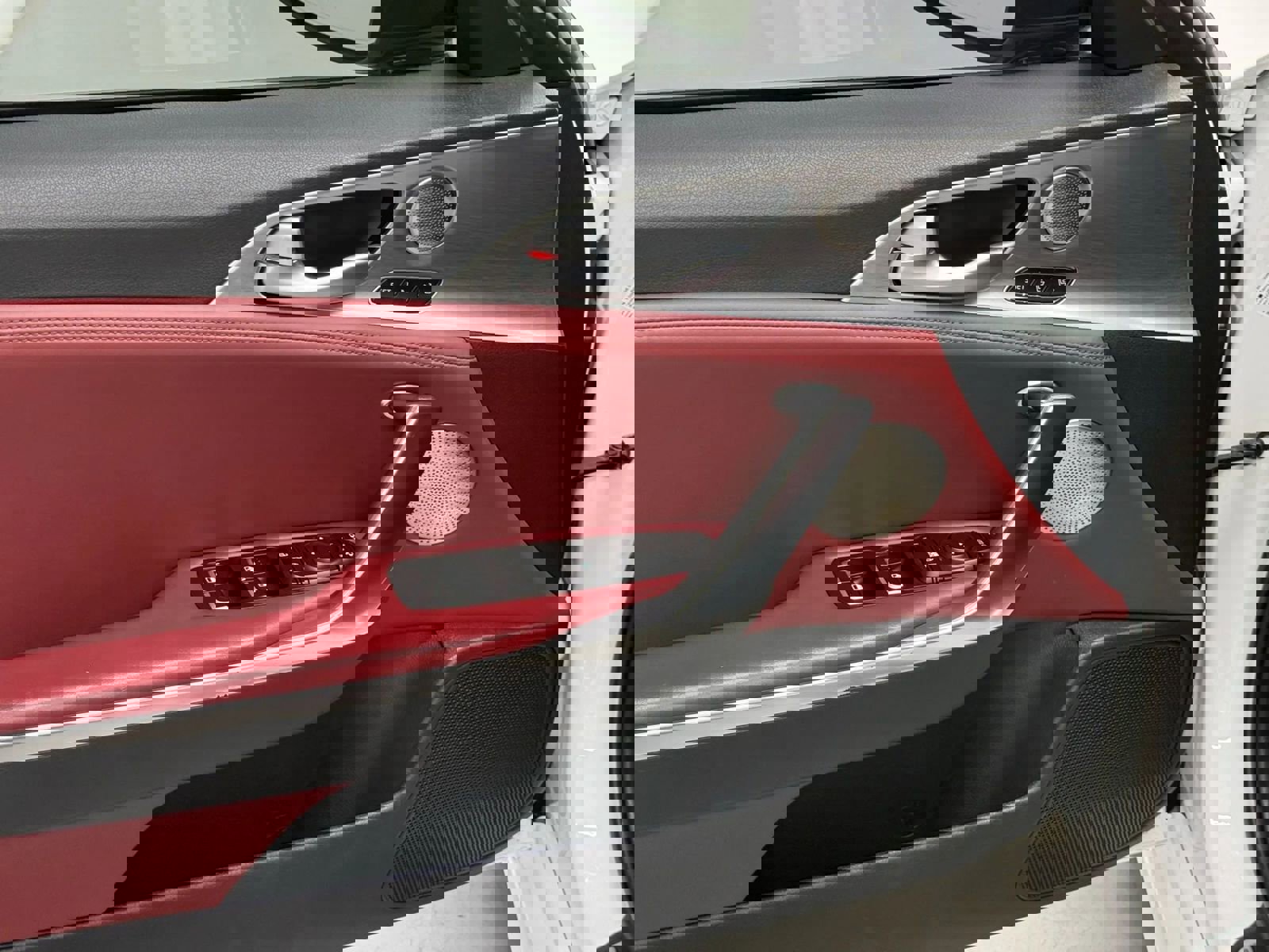 Used 2019 Kia Stinger GT2 image 23