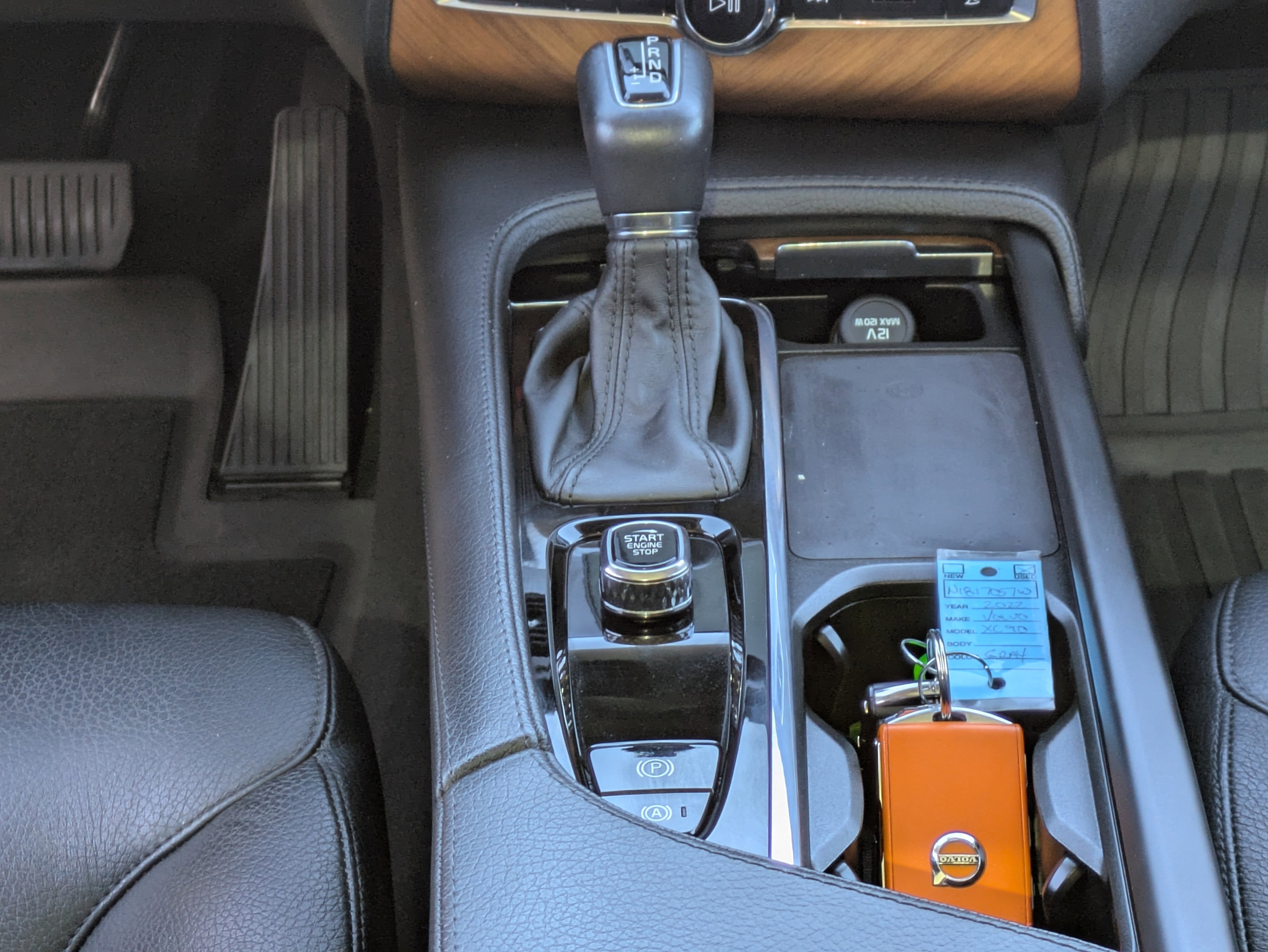 Used 2022 Volvo XC90 T5 Momentum w/ Advanced Package image 21