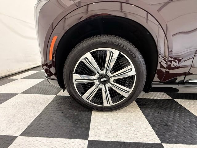 Used 2025 Cadillac Escalade IQ Luxury 2 w/ LPO, Premium Carpet Package image 12