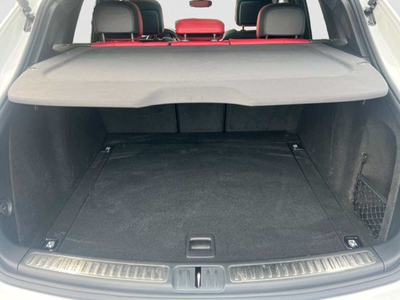 Used 2022 Porsche Macan AWD/4WD image 19