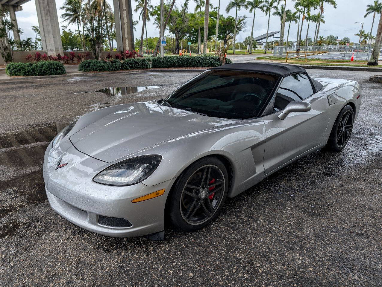 Used 2006 Chevrolet Corvette Convertible w/ Preferred Equipment Group image 11