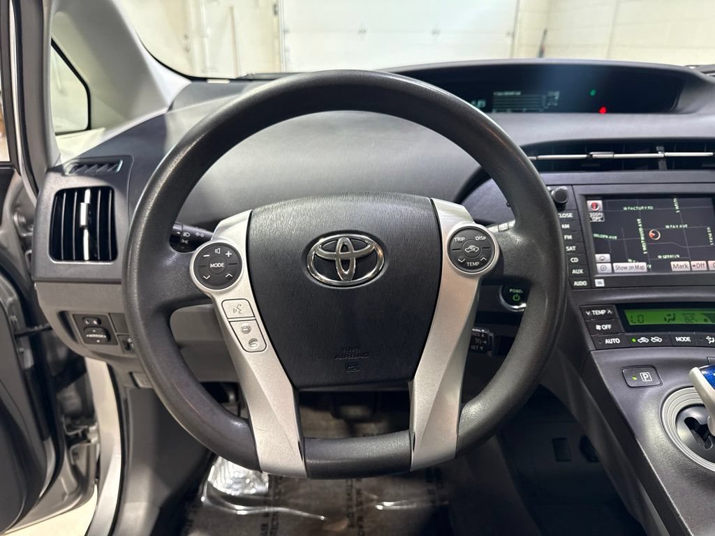 Used 2011 Toyota Prius Three w/ Navigation Pkg FWD image 9