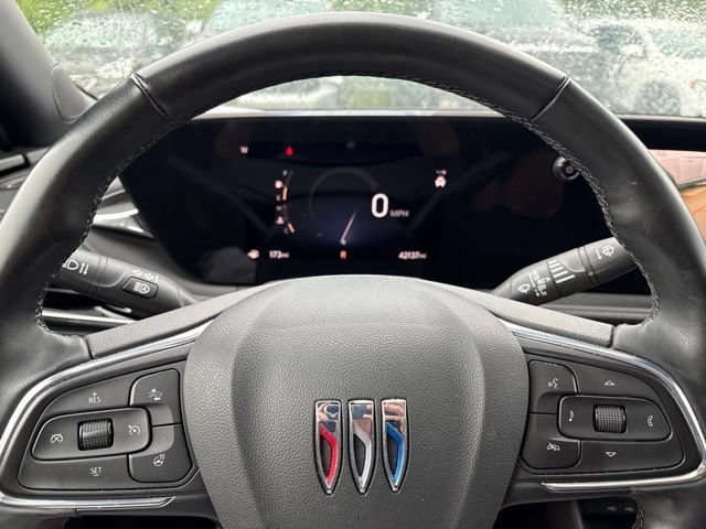 Used 2024 Buick Envista Preferred FWD image 21