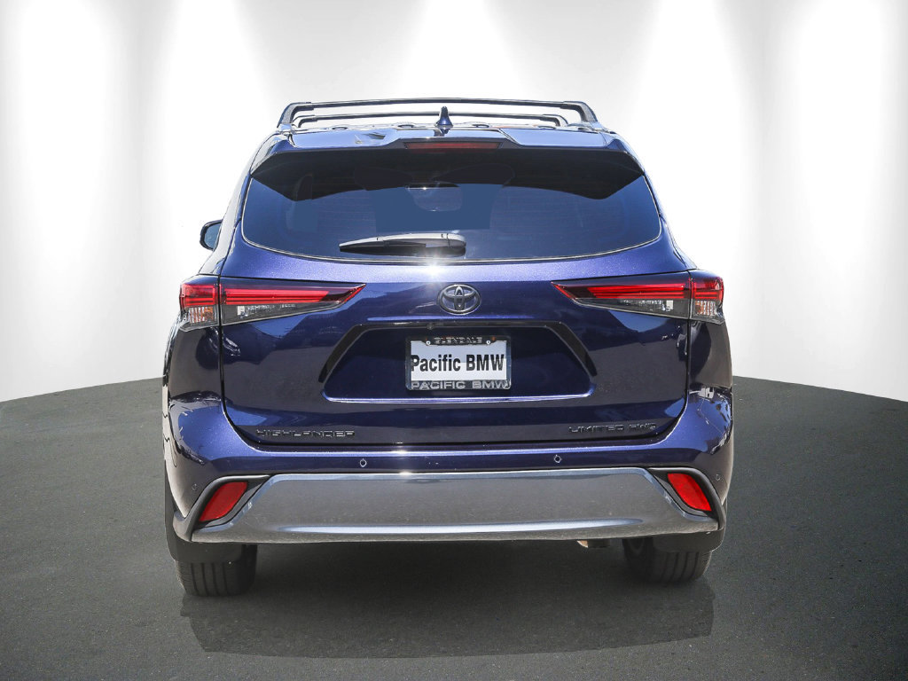 Used 2024 Toyota Highlander Limited AWD/4WD image 5