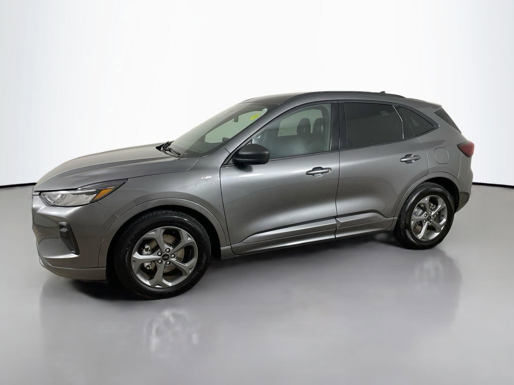 Used 2023 Ford Escape ST-Line image 4