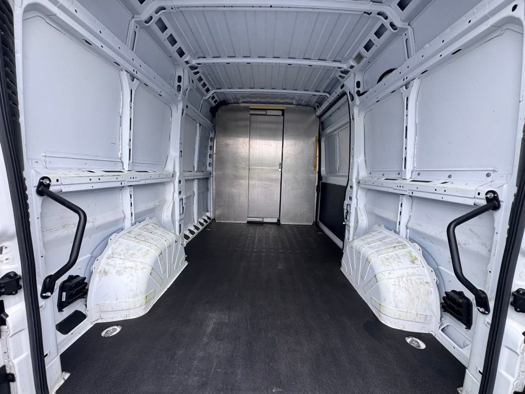 Used 2022 RAM ProMaster 1500 w/ Convenience Group FWD image 18